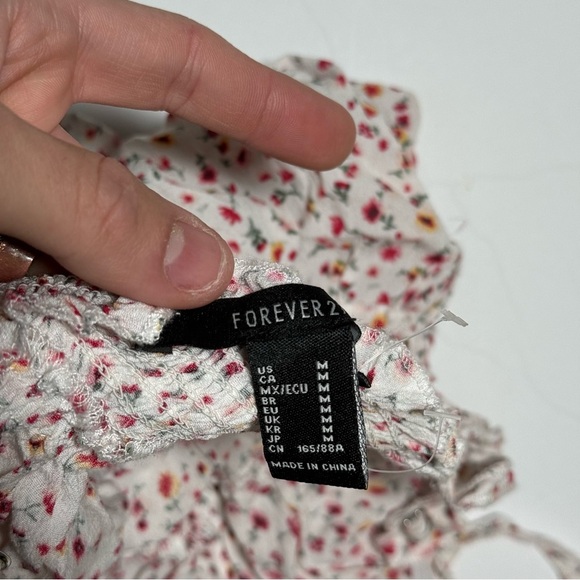 Forever 21 Floral Babydoll Top Sleeveless Ruffle Size Medium Ditsy Print - Picture 7 of 9